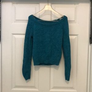 American Eagle Woman's Cropped Turquoise Sweater
